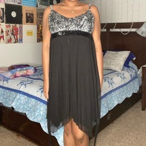 Enfocus Studio midi flowy dress. Comfortable to wear. Has hardly been worn.